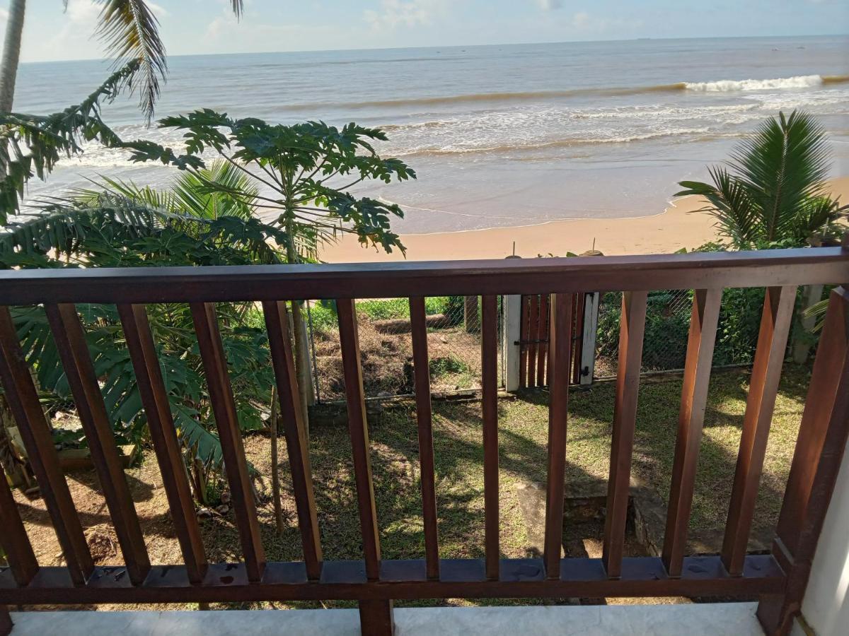 Himana Beach Rest 마타라 외부 사진