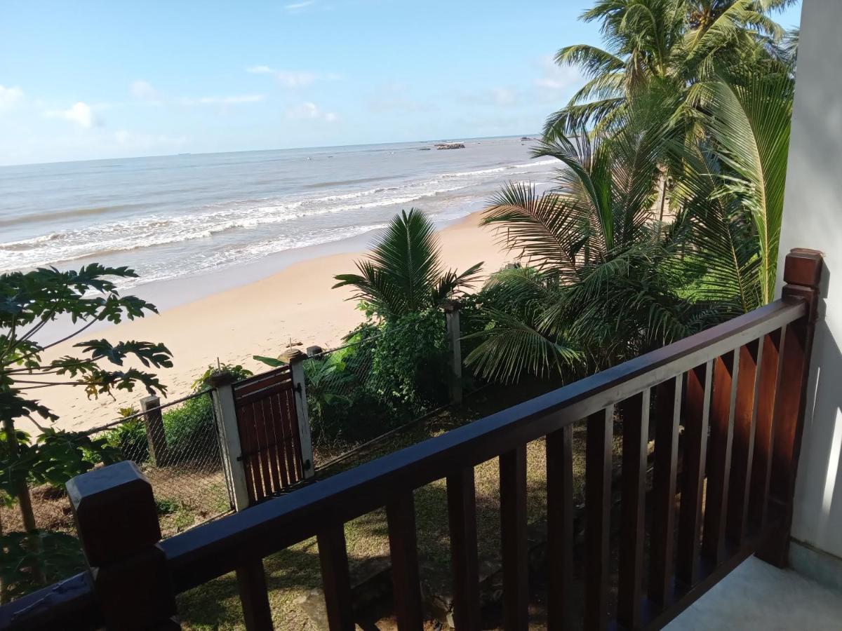 Himana Beach Rest 마타라 외부 사진